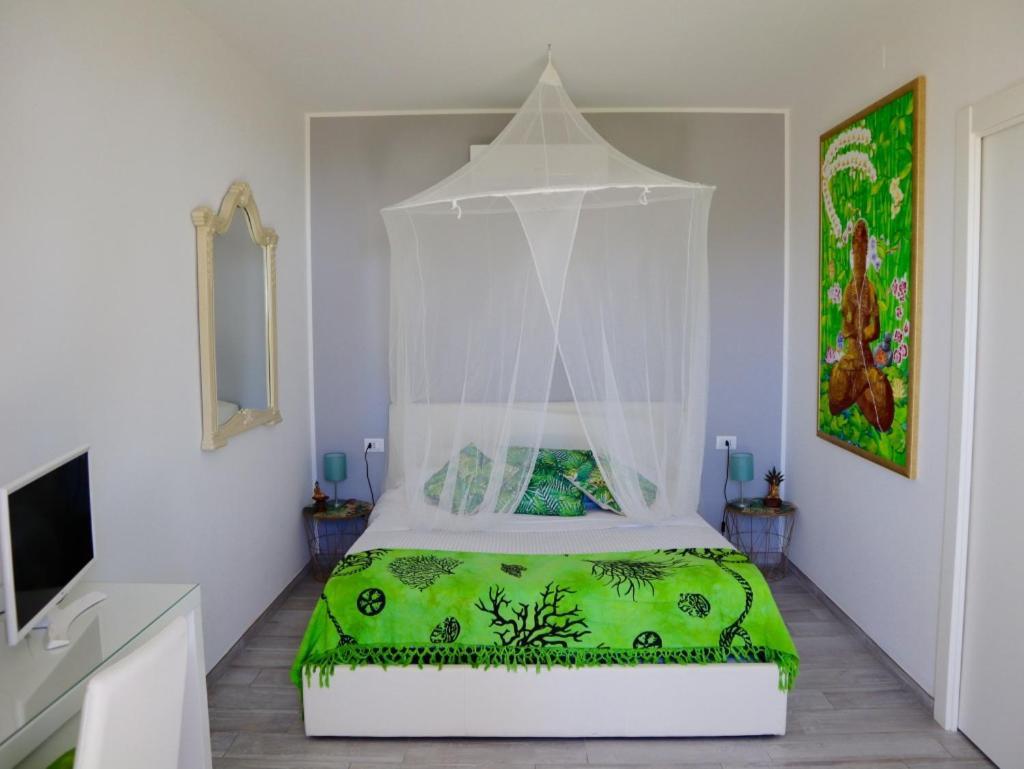 Villa Tropical フランカヴィッラ・アル・マーレ エクステリア 写真