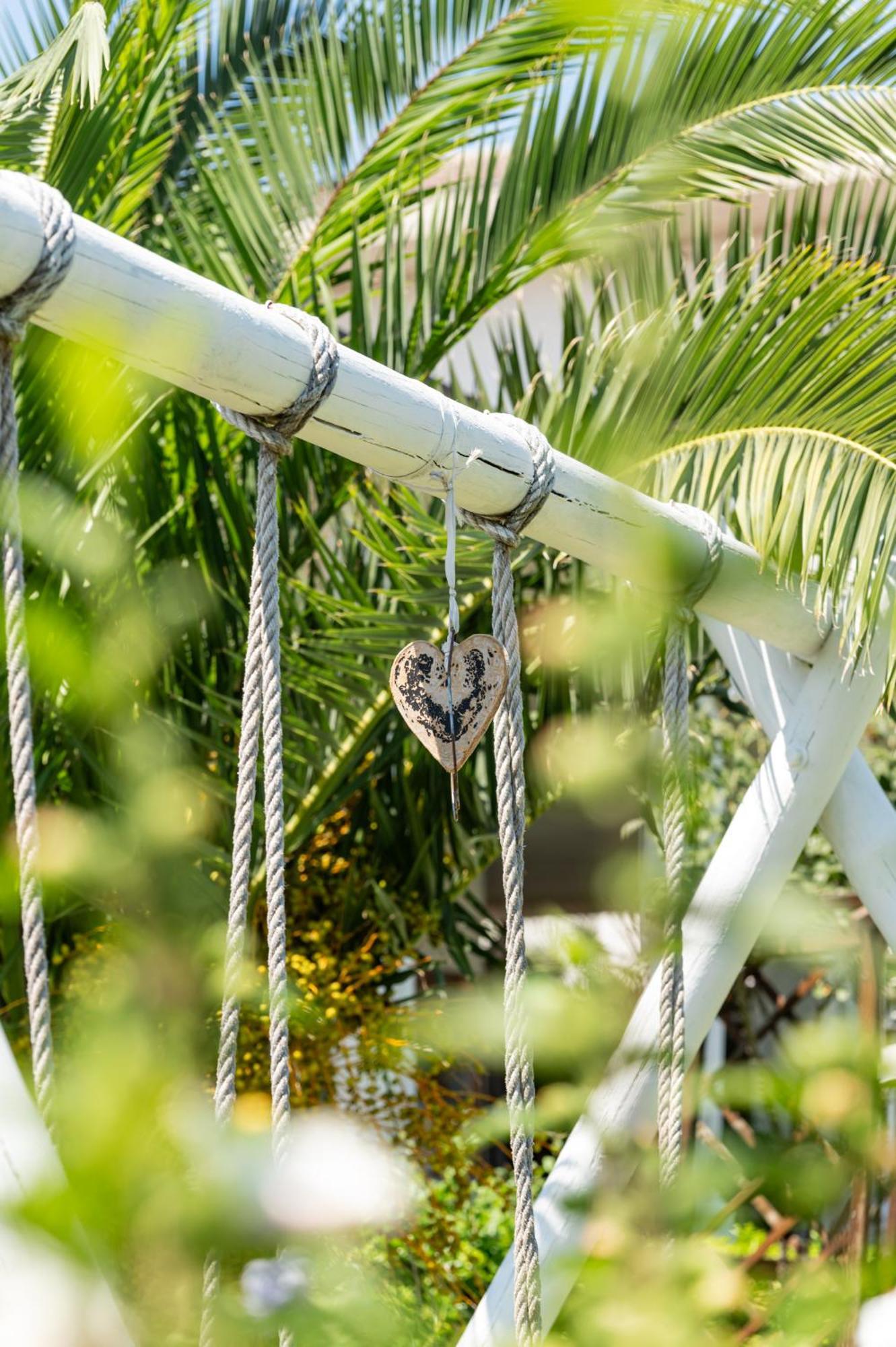 Villa Tropical フランカヴィッラ・アル・マーレ エクステリア 写真